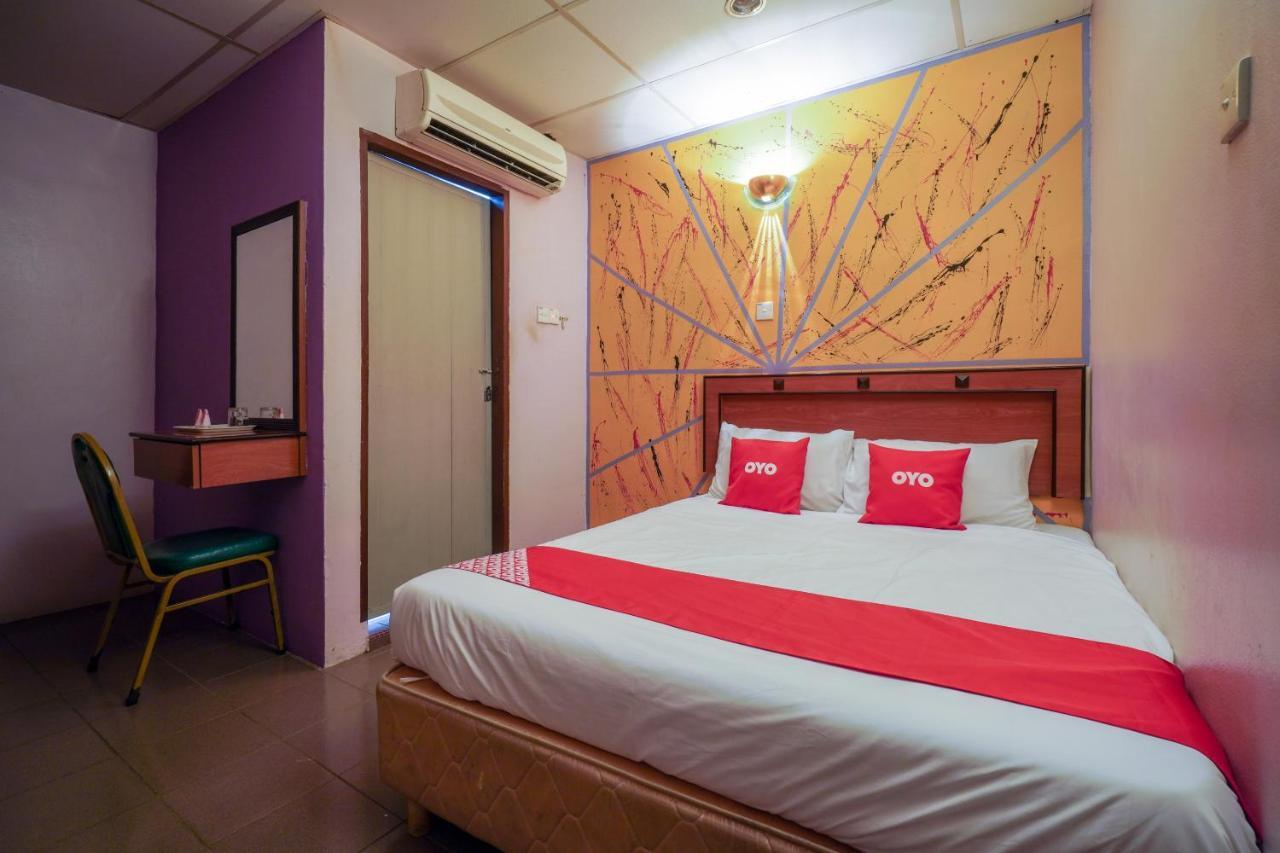 Hotel Dj Palace Lumut Eksteriør billede